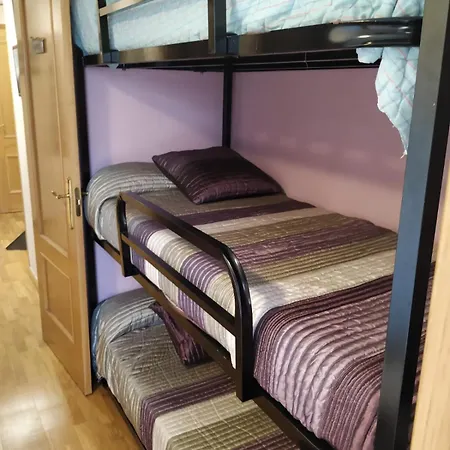 公寓 En Escarrilla, 萨连特加列戈